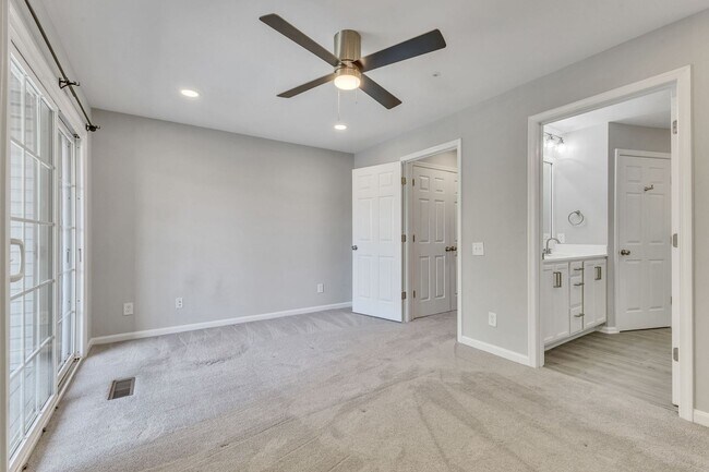 Building Photo - Stylish Condo Near Van Dorn Metro with Dual En Suites