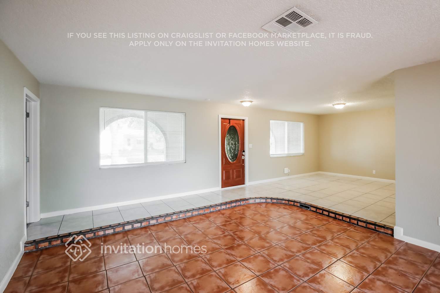 Building Photo - 291 NW 42nd Ave