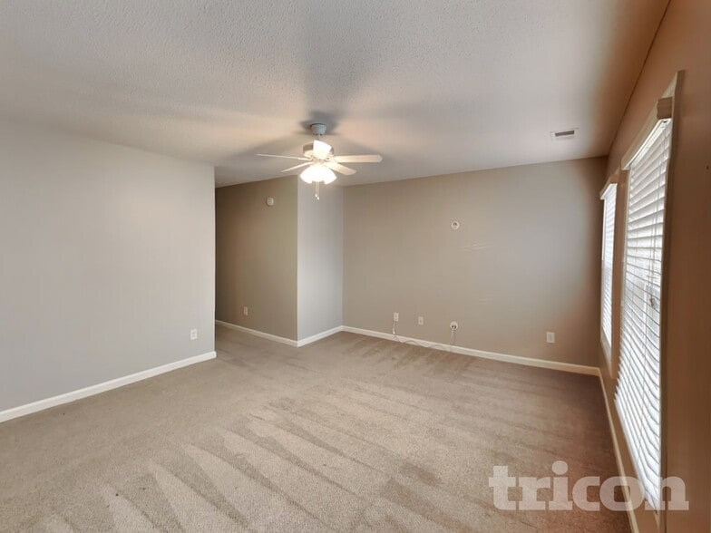 Building Photo - 158 Palmetto Park Cir