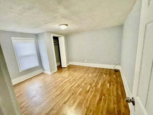 Building Photo - 625 Vanadium Rd