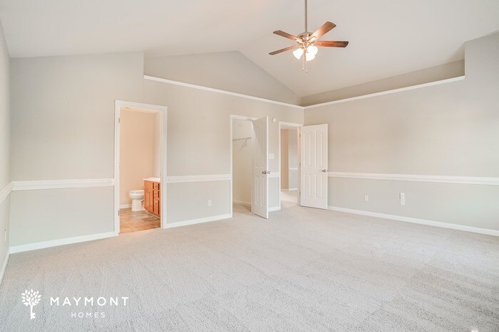 Building Photo - 404 Vineyard Ln