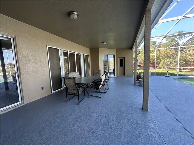 Building Photo - 908 Spring Island Way