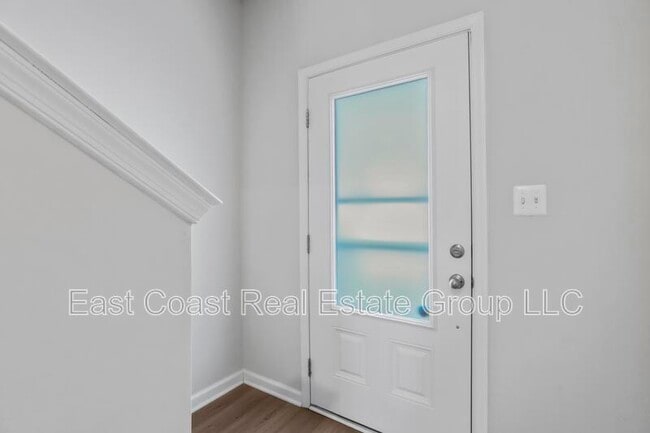 Building Photo - 116 Paddington St