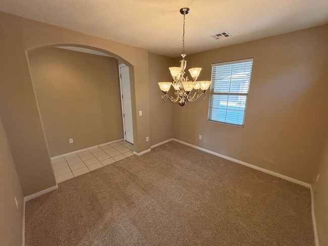 Building Photo - Elegant 3Bed/3Bath Home with Loft in the P...