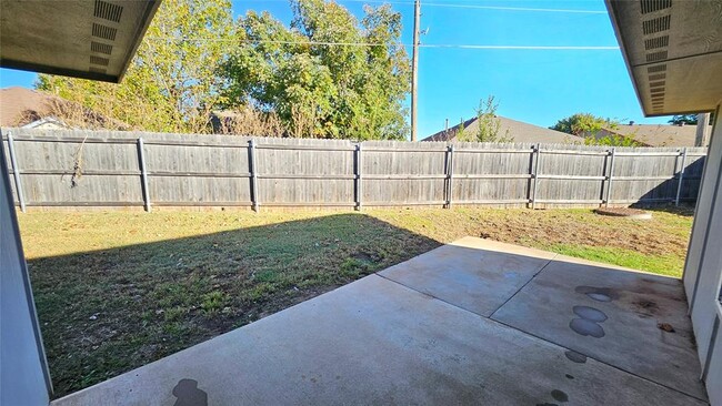 Building Photo - 11629 SW 8th Cir