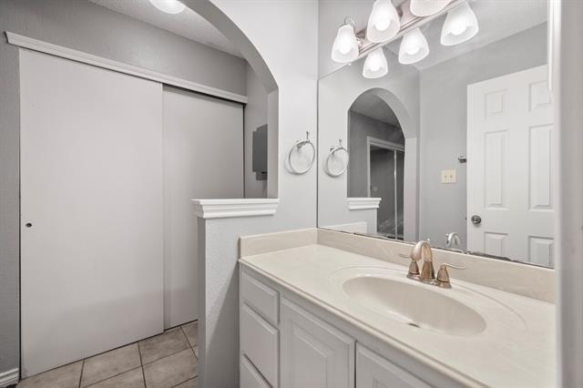 Building Photo - 1712 Baird Farm Cir