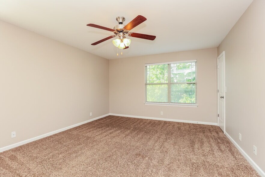 Building Photo - 5236 Nancy Seward Dr
