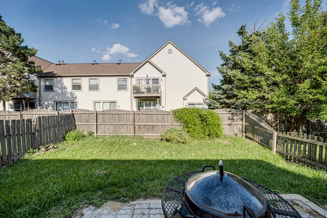 Building Photo - 2884 Cedar Glade Dr