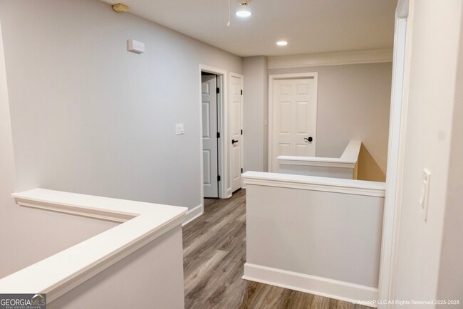 Building Photo - 4644 Creekside Cove