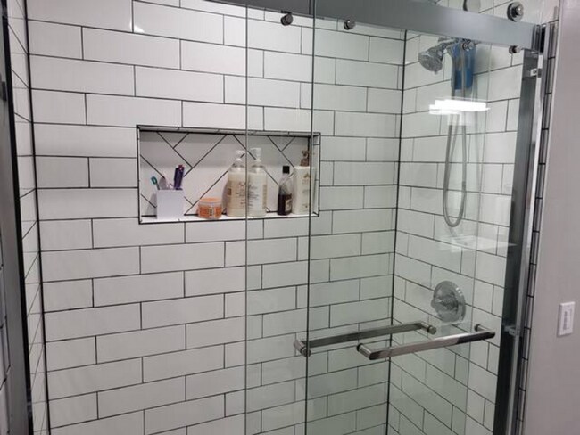 Building Photo - Remodeled 3 bedroom 2 bathroom house with 2 car garage and fenced yard