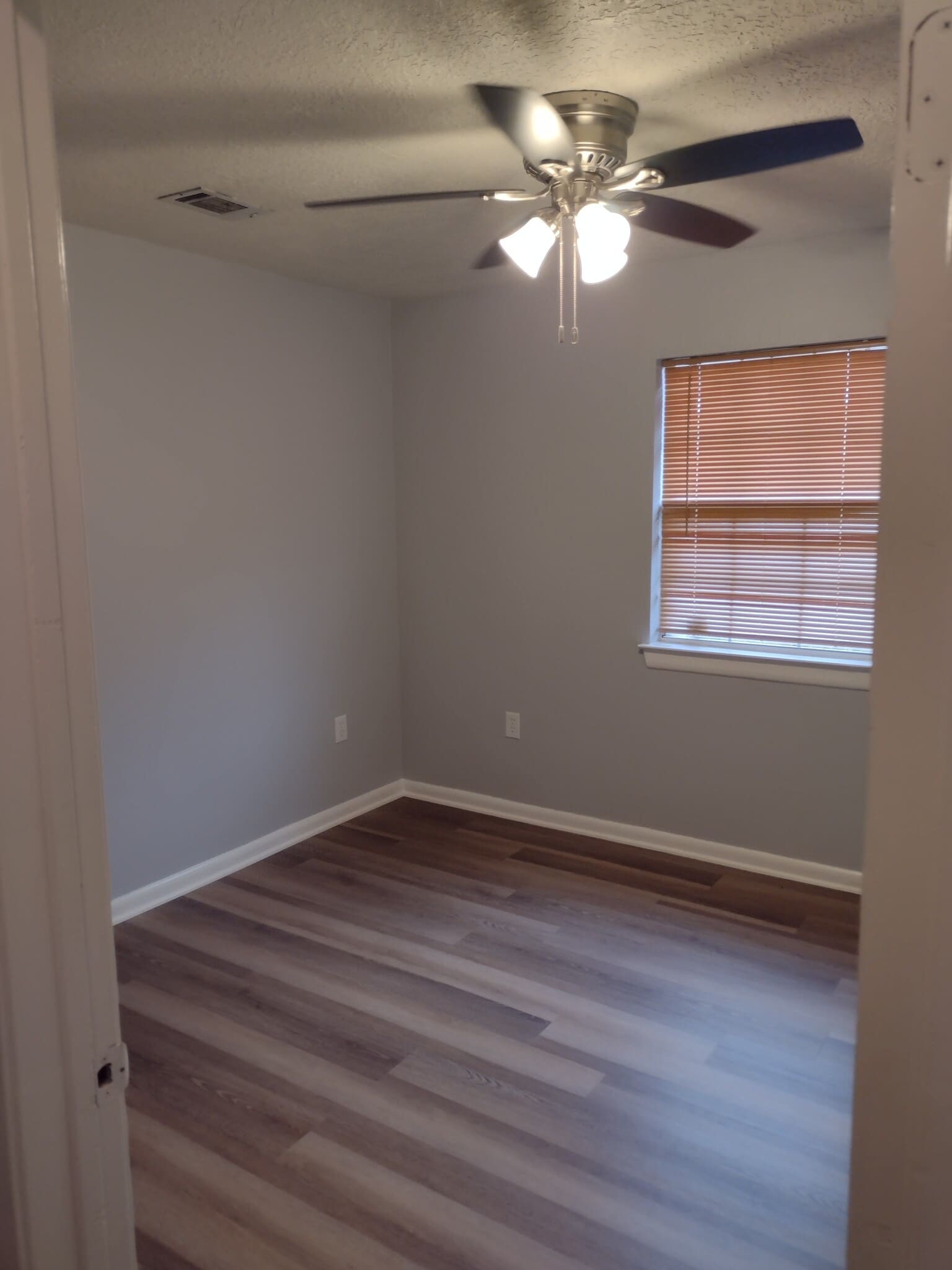 bedroom1 - 3010 Ohio Ave