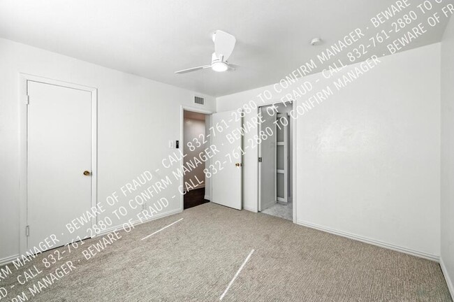 Building Photo - 525 Salem Dr