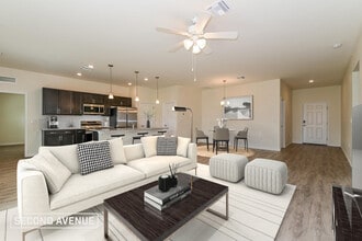 Building Photo - 2822 NW 18th Ave