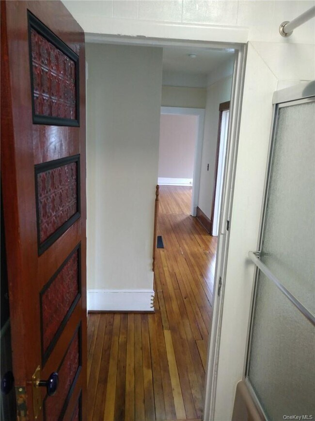 Building Photo - 262 NY-32