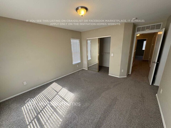 Building Photo - 11382 W Pima St