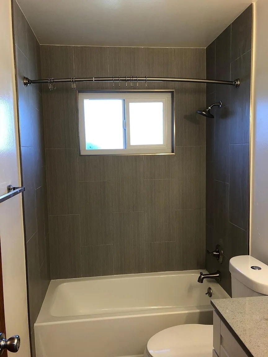 Building Photo - 72 Kim Louise Dr