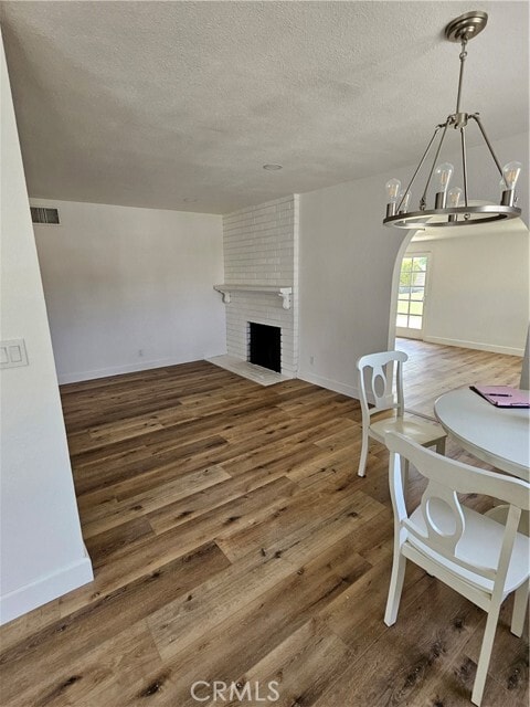 Building Photo - 439 N Rennell Ave