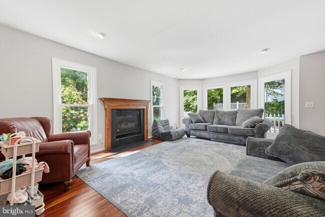 Building Photo - 47656 Pennrun Way