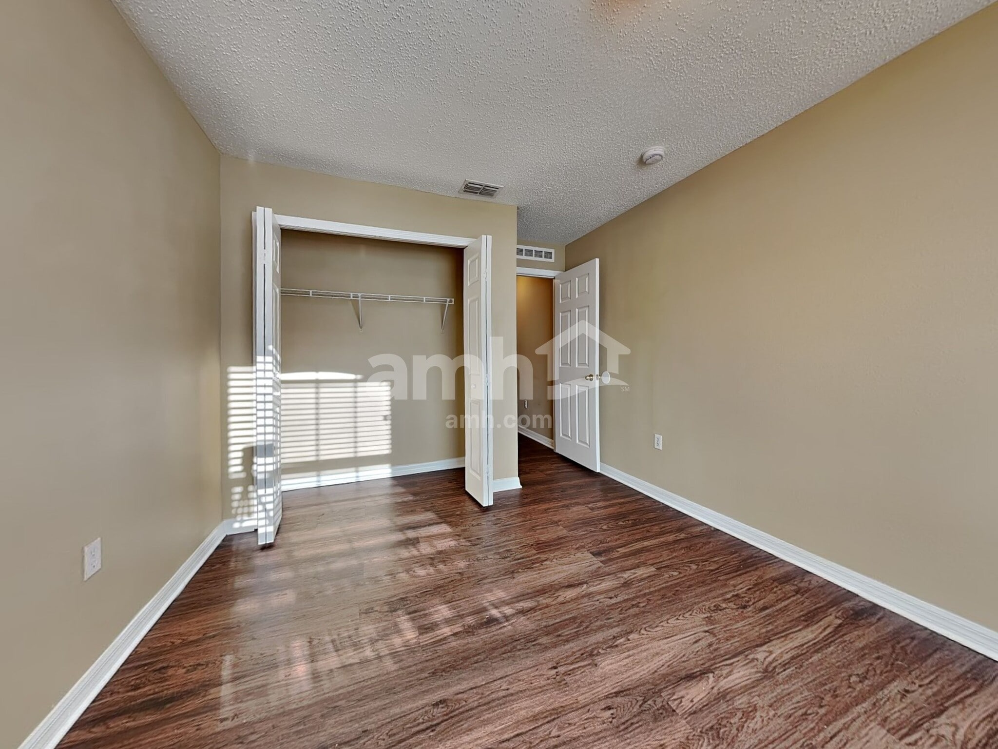 Building Photo - 6679 Gentle Oaks Dr W