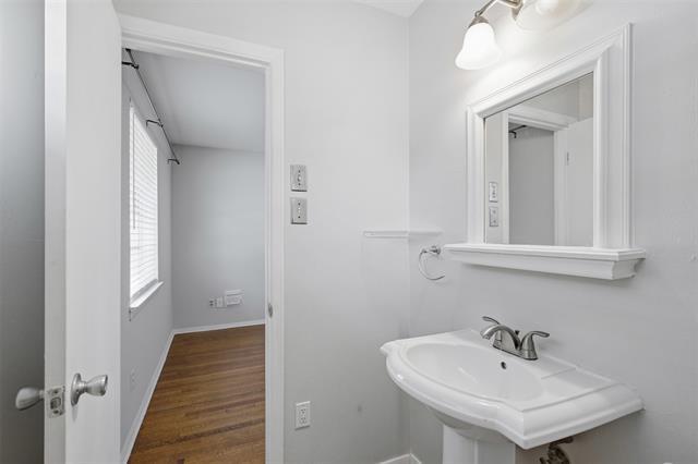 Building Photo - 1403 Provincetown Ln