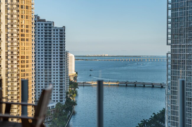 Building Photo - 300 Biscayne Blvd Way