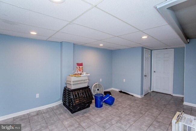 Building Photo - 6228 Erdrick St