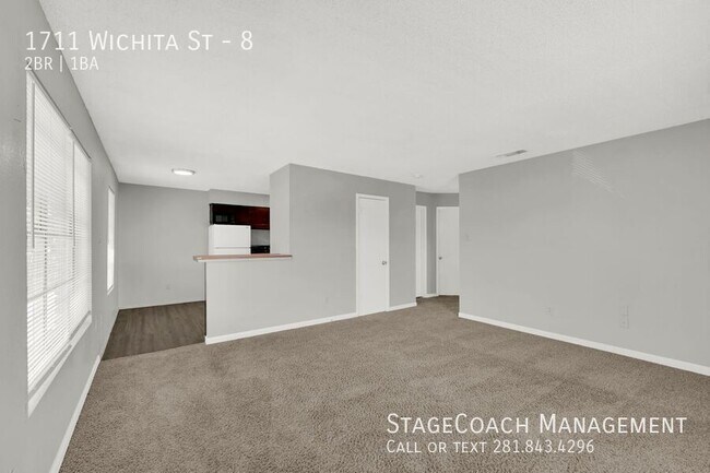 Building Photo - 1711 Wichita St