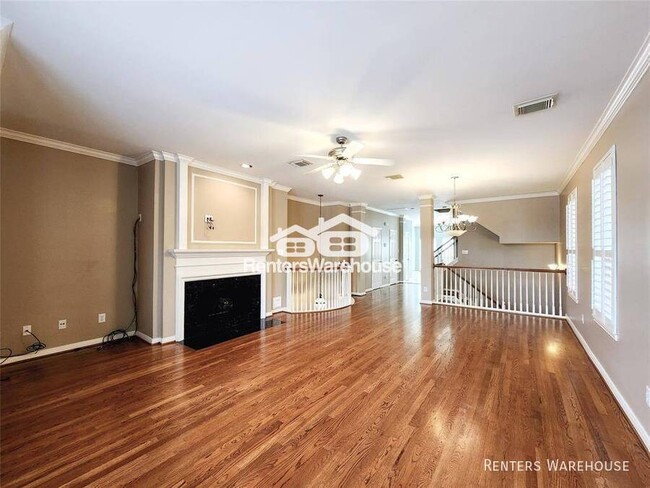 Building Photo - Prime Location! This stunning three-story ...