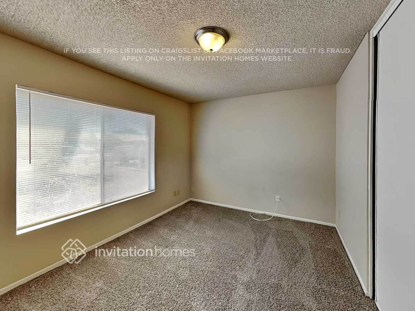 Building Photo - 9838 N 48th Dr