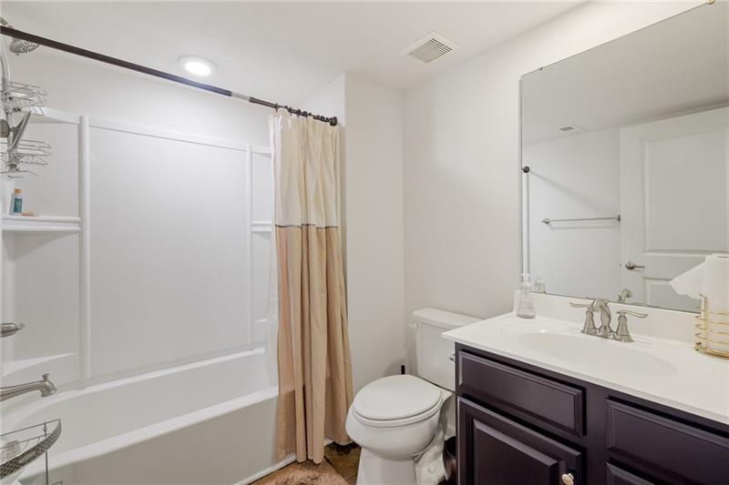 Building Photo - 2020 Connecticut Ln