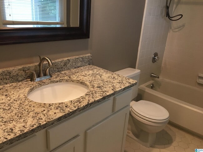 Building Photo - 3861 Overton Manor Ln