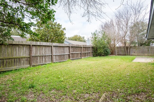 Building Photo - 12034 Paddock Way