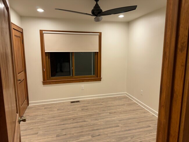 Building Photo - 1612 N Star Ave