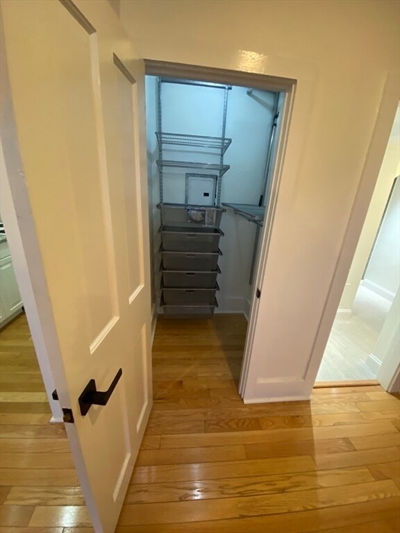 Building Photo - 458 Beacon St
