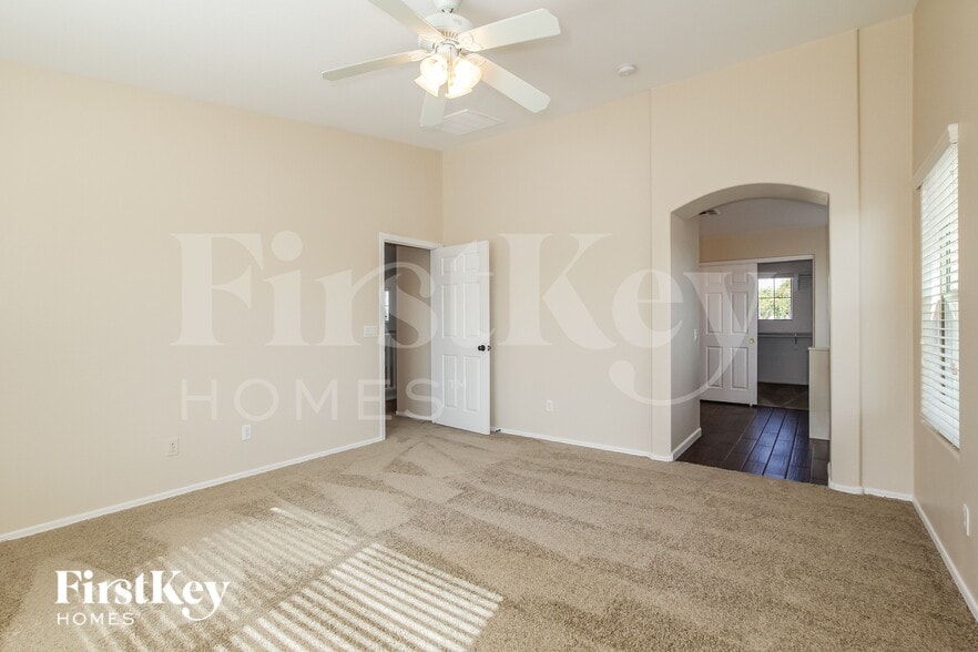 Building Photo - 18089 W Westpark Blvd