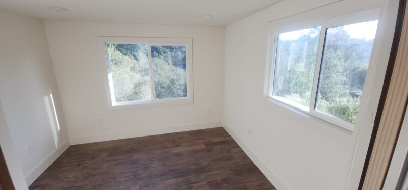 Building Photo - 60 Camino Don Miguel