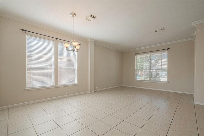 Building Photo - 1814 Sonoma Trail Dr