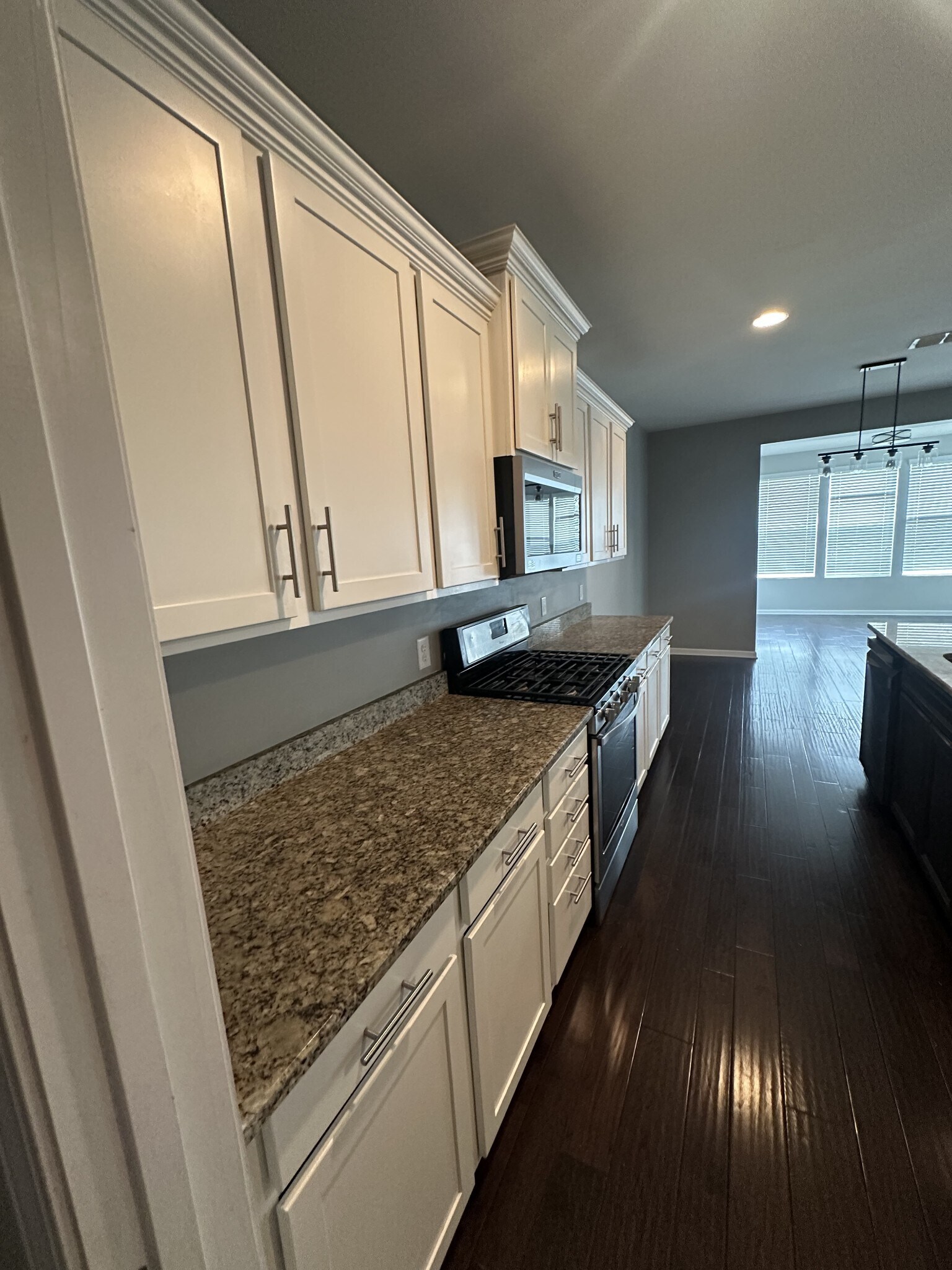 Building Photo - 4714 Venito St