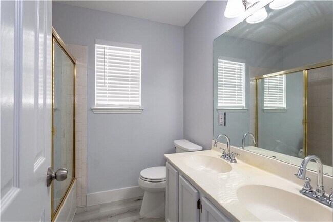 Building Photo - 2917 Bernardino Cove