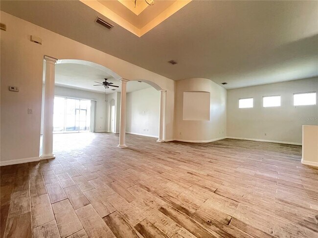 Building Photo - 9322 Mangrove Ct