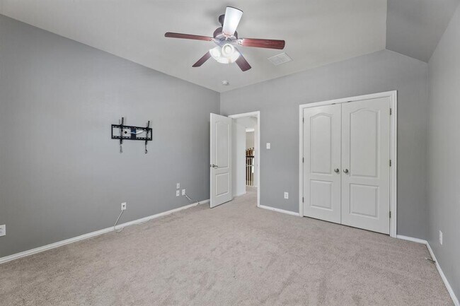 Building Photo - 20613 Kearney Hill Rd