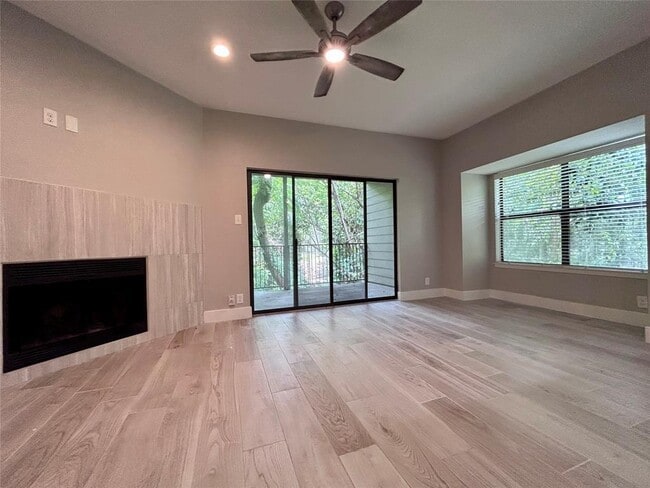 Building Photo - 1135 Barton Hills Dr