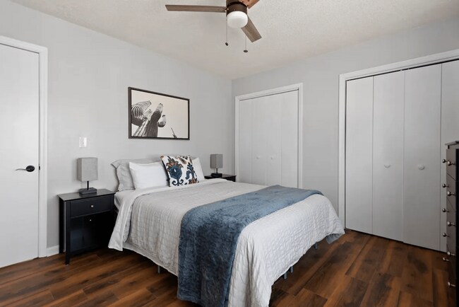 Building Photo - 2-Bedroom, 2-Bath Apartment in Fayetteville – Spacious Layout & Great Location!