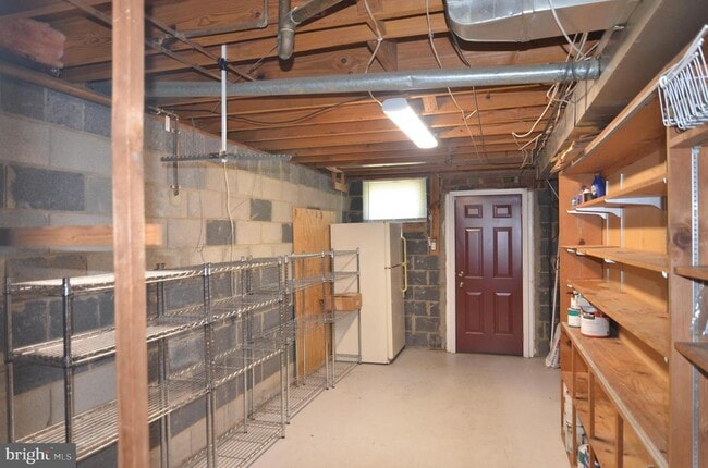 Building Photo - 5407 Manorfield Rd