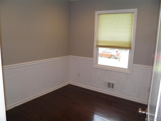 Building Photo - 2 Argyle Pl