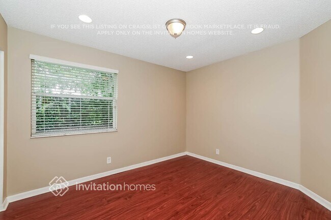 Building Photo - 22201 Collington Dr