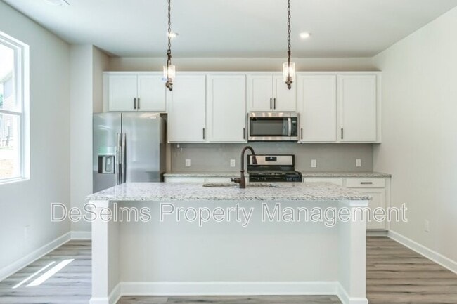 Building Photo - 3022 Chance Ct