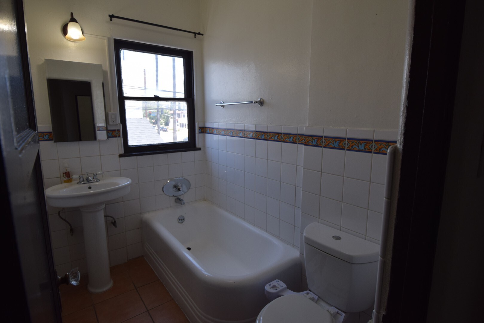 Building Photo - 1417 S Crescent Heights Blvd