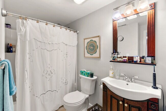 Building Photo - 22-24 Autran Ave North Andover