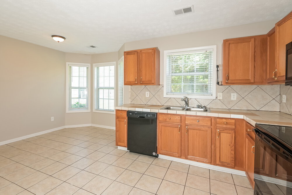 Building Photo - 3268 Tuggle Ives Dr NE